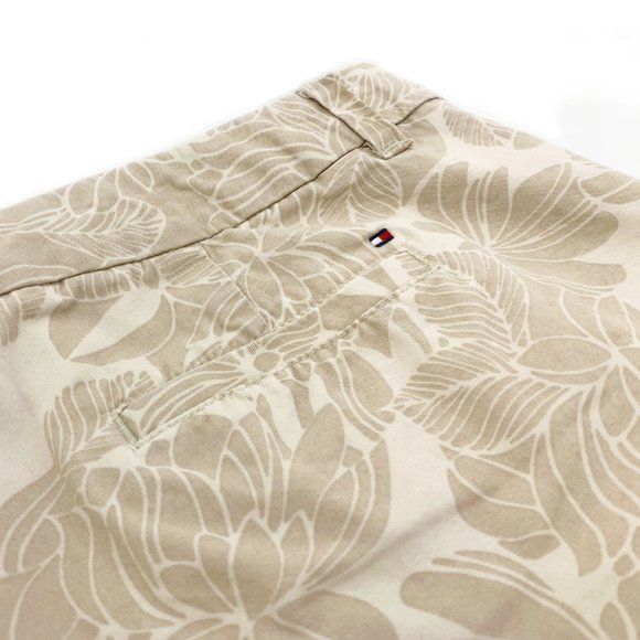 TOMMY HILFIGER Women's Flat Front Floral Print Shorts - NEW - Picture 7 of 8